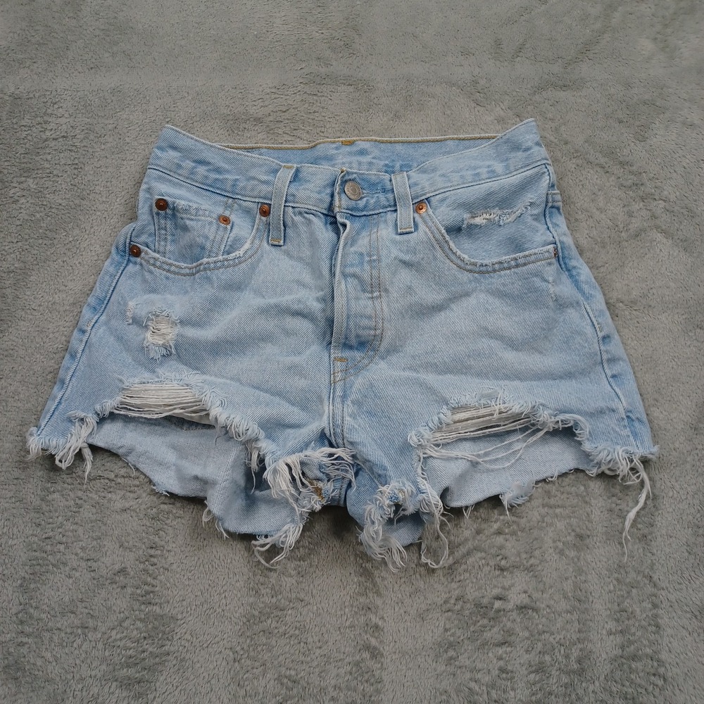 Levis 501 Shorts Womens 25 Blue Denim Pockets Casual Modern Distressed‎ Cut Off